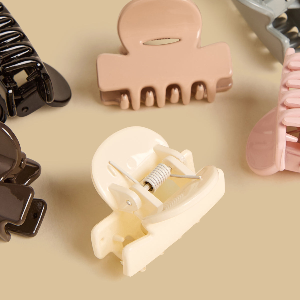 Pack of 6 - Plain Hair Clamp