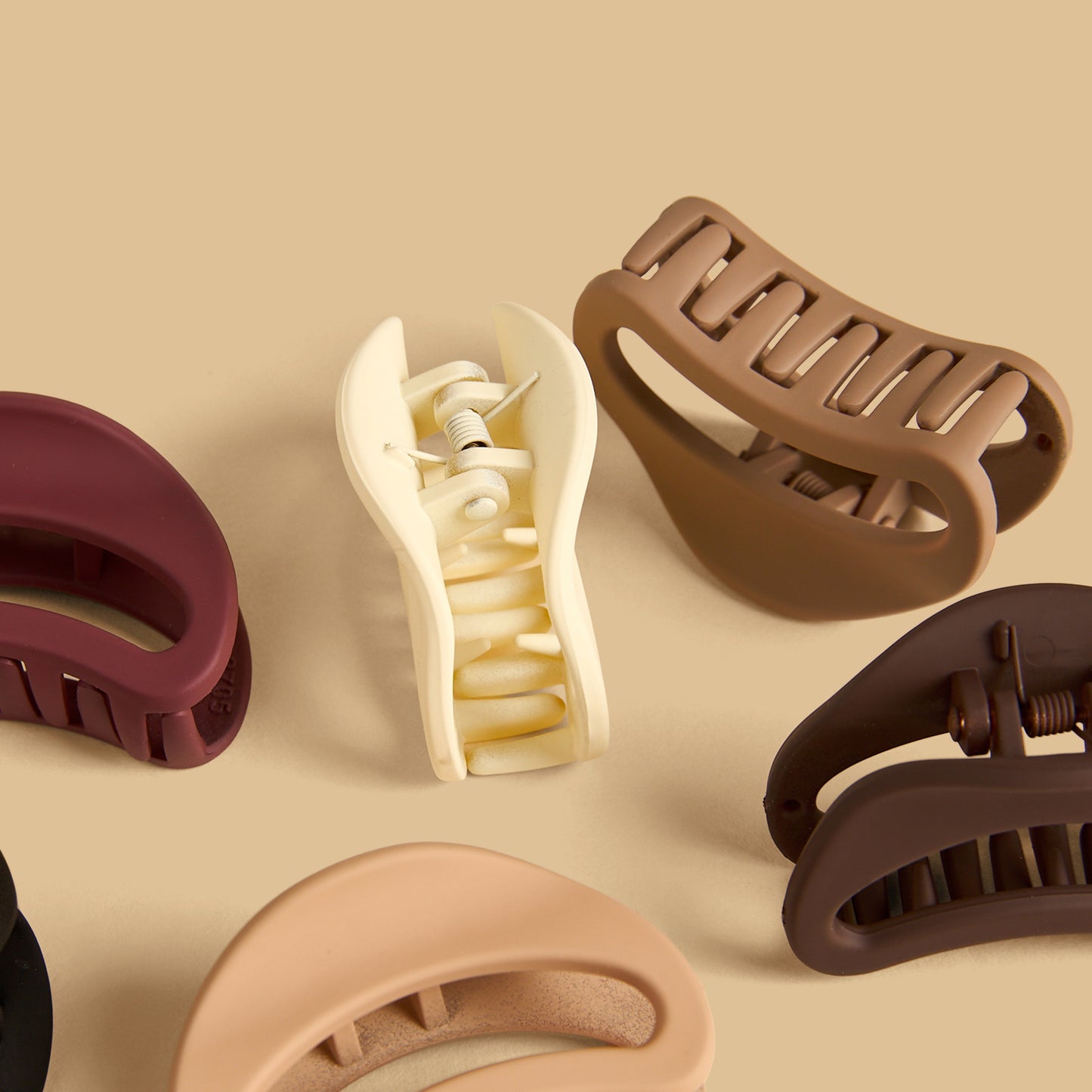 Pack of 6 - Cutout Detail Hair Clamp