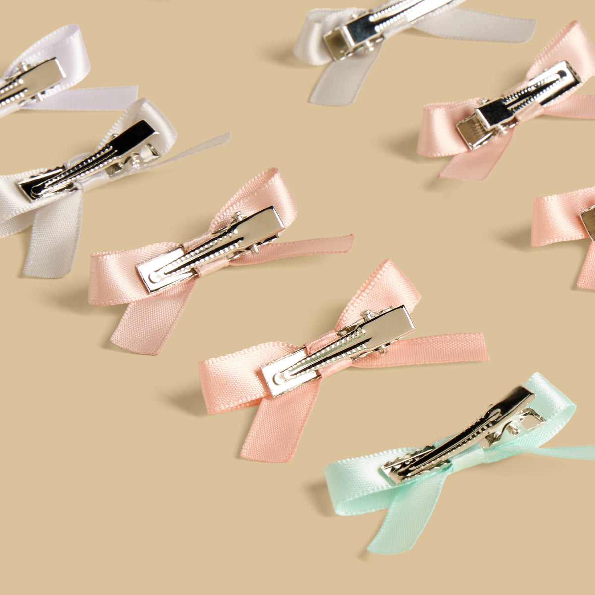 Pack of 20 - Bow Shaped Hair Clip