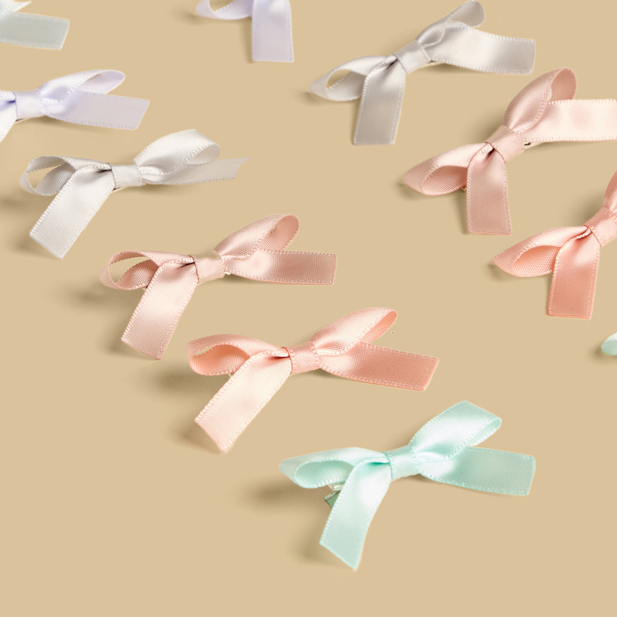 Pack of 20 - Bow Shaped Hair Clip