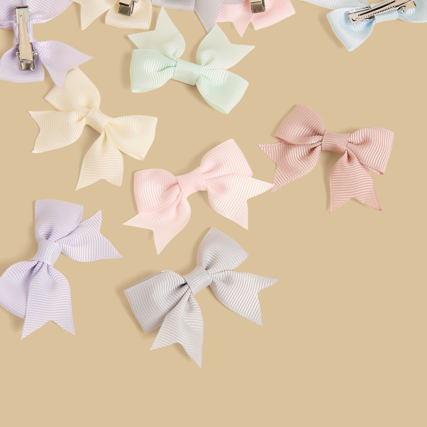 Pack of 20 - Bow Shaped Hair Clip