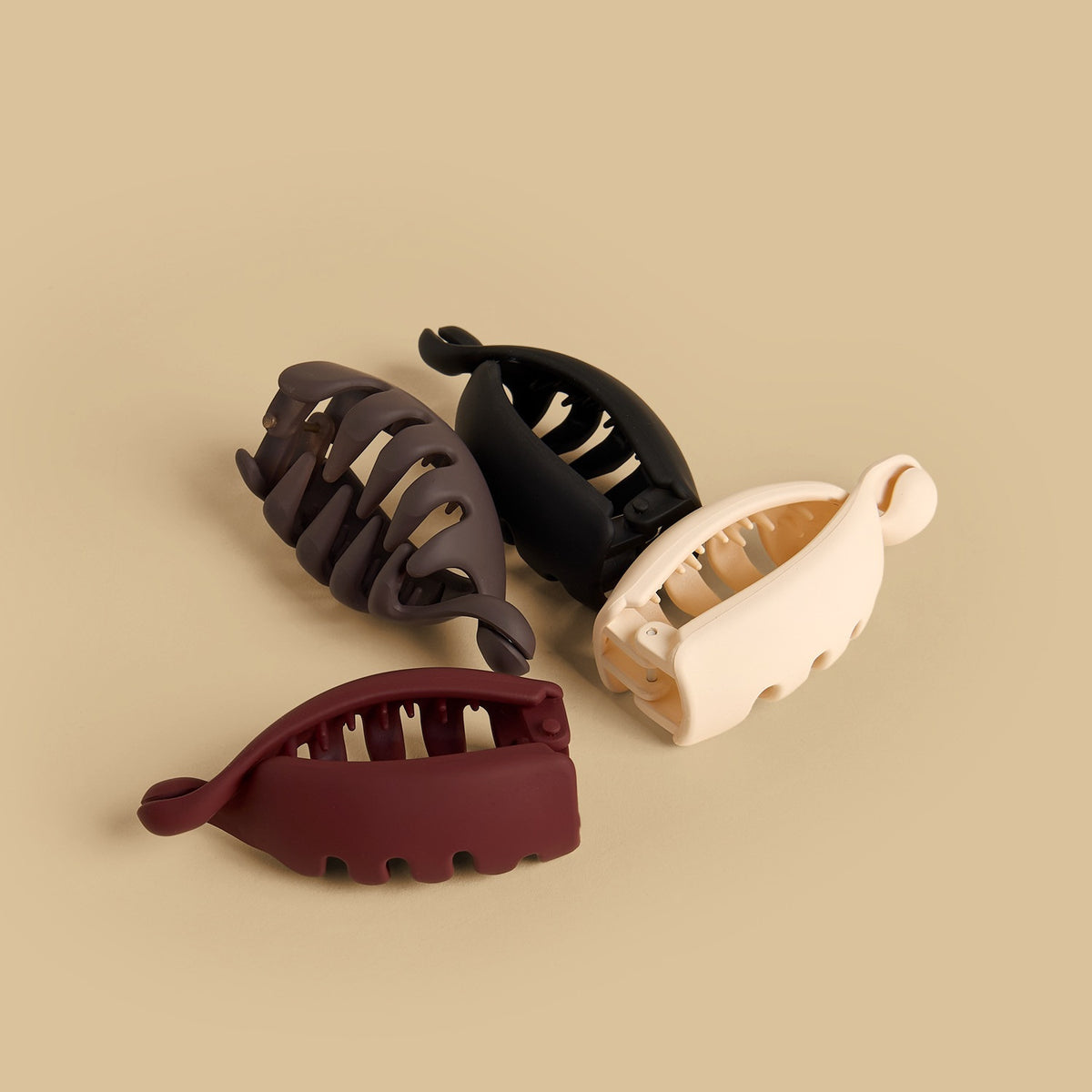 Pack of 4 - Plain Ponytail Volume Hair Clip