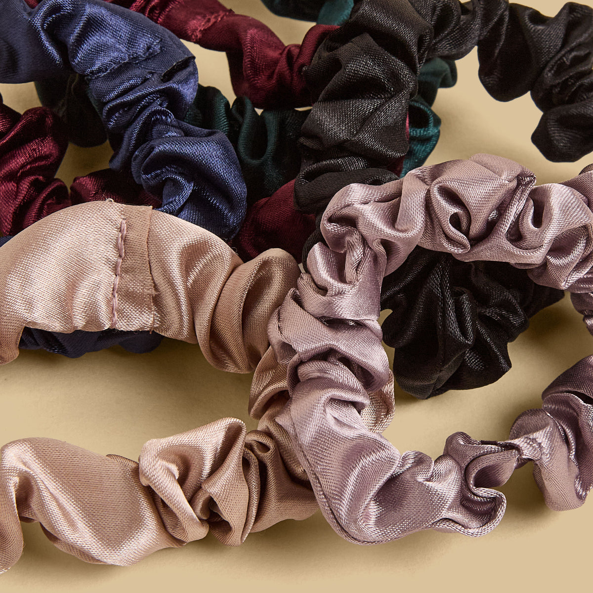 Pack of 6 - Plain Scrunchie